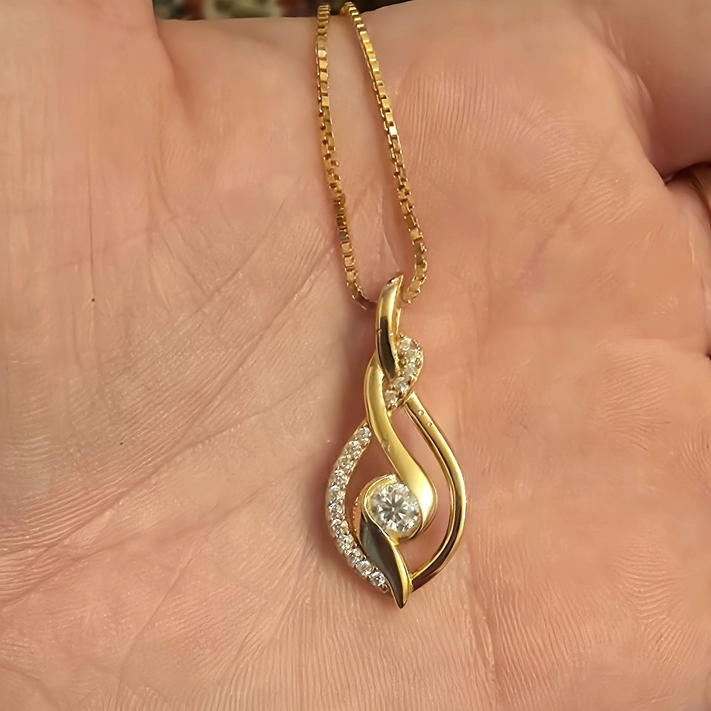 GRA Certified 14k Gold Plated Moissanite Pendant Necklace